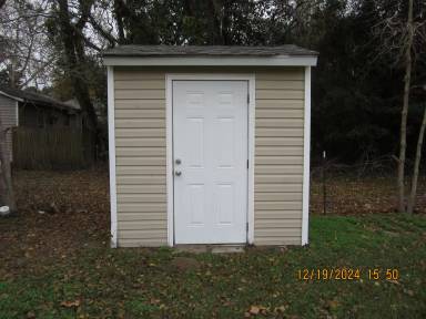Main picture of 1720 45th Ave