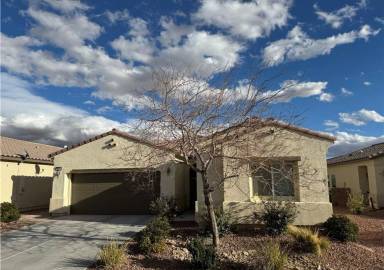 Main picture of 4399 S Laurel Ln