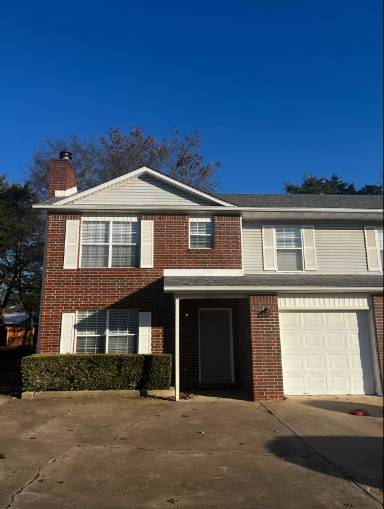 Main picture of 2640-2676 Kantz Dr