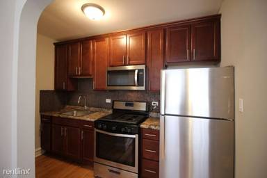 Main picture of 2425 N Tripp Ave