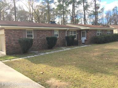 Main picture of 201 Shuman Dr