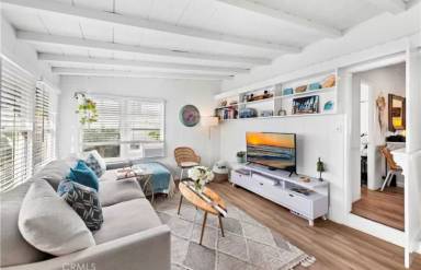 Main picture of 6805 Seashore Dr