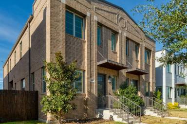 Main picture of 218 Wimberly St
