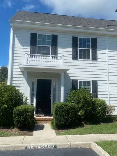 Main picture of 4402 Betty Ln