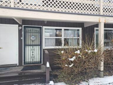 Main picture of 141 Dunkel St