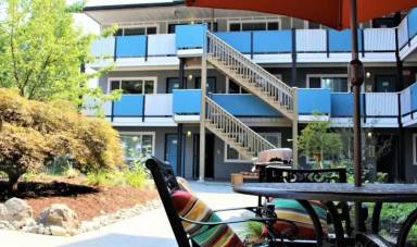 Main picture of Azure Apartments