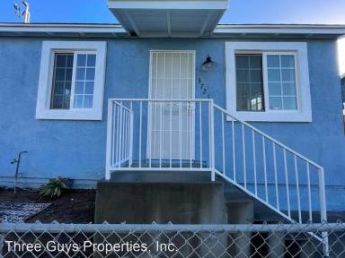 Main picture of 3721 Euclid Ave
