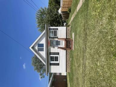 Main picture of 7114 Grand Ave