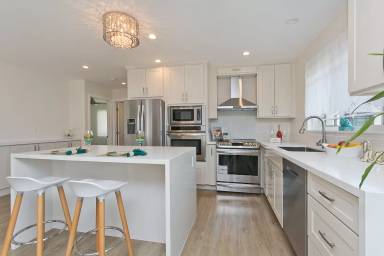 Main picture of 3409 Kepuhi St