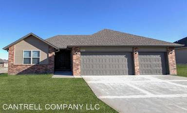 Main picture of 1055 S Calabria Ave