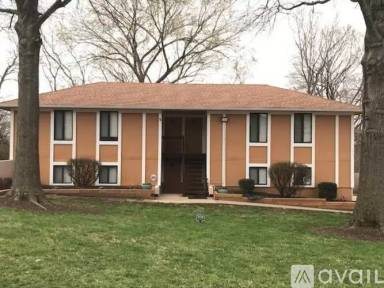 Main picture of 9125 E 85th Pl
