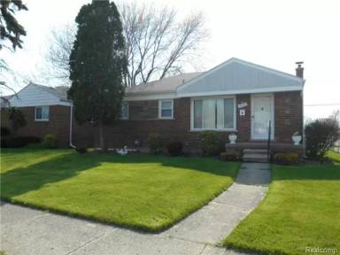 Main picture of 25425 Barbara St