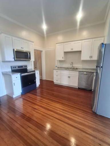 Main picture of 209 Barnhardt Cir