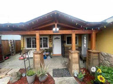 Main picture of 1472 Mount Whitney Dr