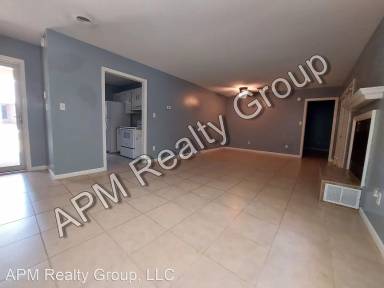 Main picture of 17 Canal Ct