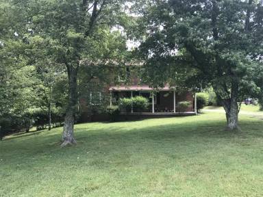 Main picture of 7156 Harper Rd