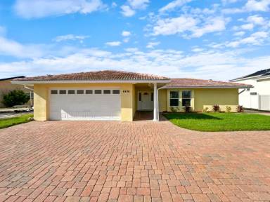 Main picture of 6416 Lake Sunrise Dr