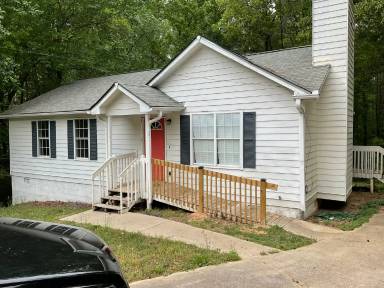 Main picture of 222 Shadow Wood Dr