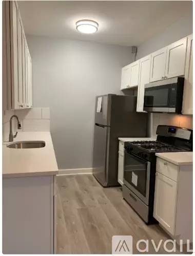 Main picture of 7051 S Bennett Ave
