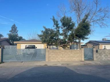 Main picture of 3921 Balboa Dr
