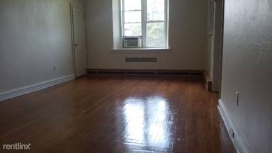 Main picture of 5200 W Montgomery Ave
