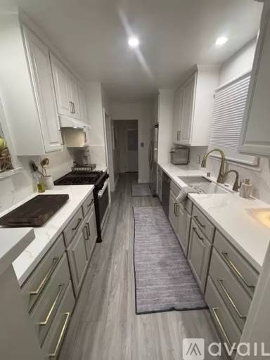 Main picture of 6402 Eberle St