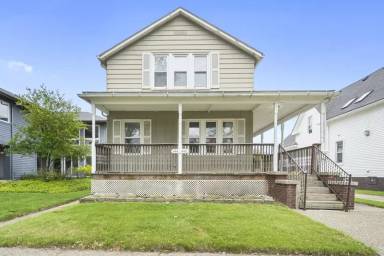 Main picture of 442-446 Orange St Apartments