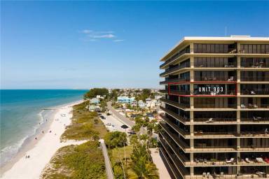 Main picture of 7650 Bayshore Dr