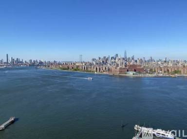 Main picture of The Greenpoint Apartments