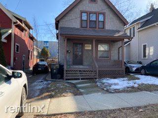 Main picture of 114 E Davis Ave