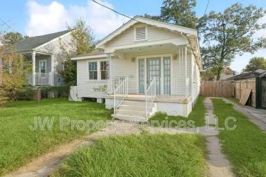 Main picture of 317 Ocean Ave