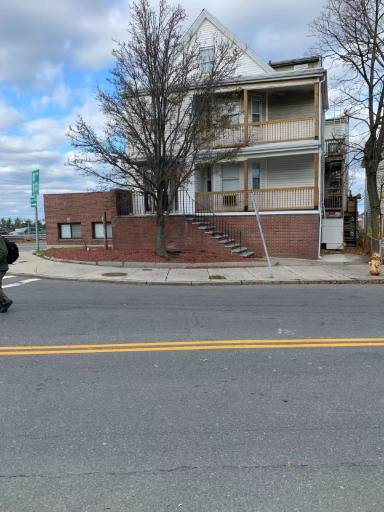 Main picture of 500 Beach St