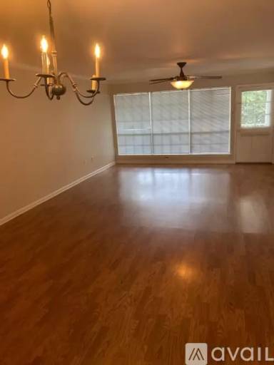Main picture of 10436 Jefferson Hwy