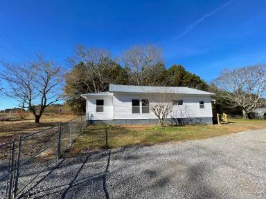 Main picture of 2791 Sipsey Rd