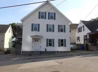 Main picture of 48 Clinton St