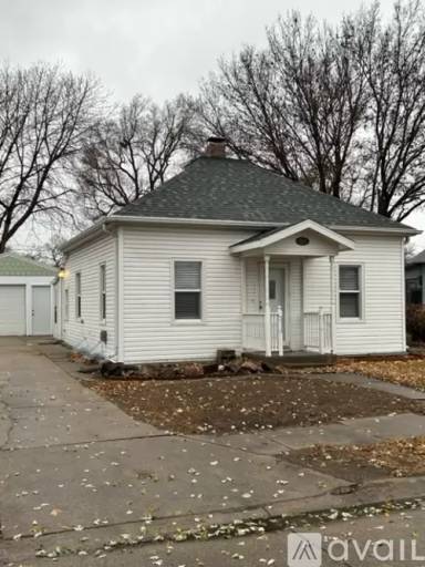 Main picture of 316 White Ave