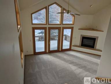 Main picture of 430 Belford St