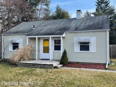 Main picture of 2978 Shady Ln