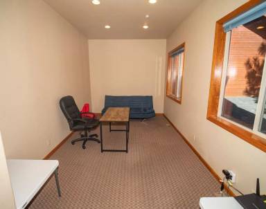 Main picture of 243 E Jeffrey Pine Rd