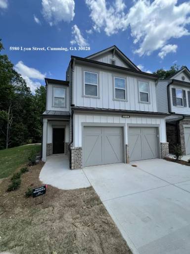 Main picture of 5930 Lyon St