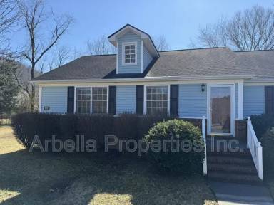 Main picture of 117 Rowe Ln