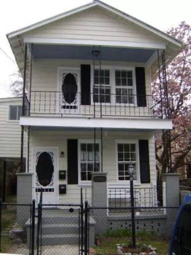 Main picture of 2 Maranda Holmes St