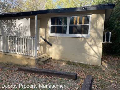 Main picture of 2408 Harley St