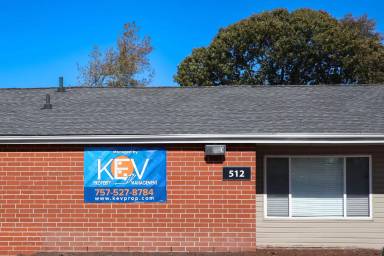 Main picture of Ebbetts Plaza Apartments