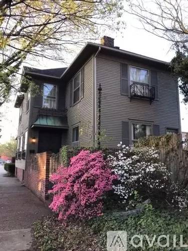 Main picture of 614 SE 3rd St