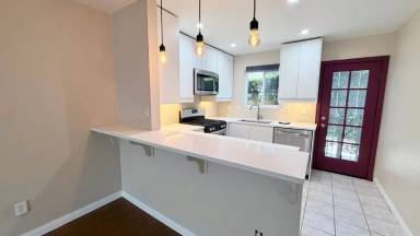 Main picture of 4569 Florida St