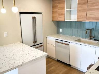 Main picture of 3795 Mission Blvd