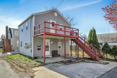 Main picture of 4 South Dr