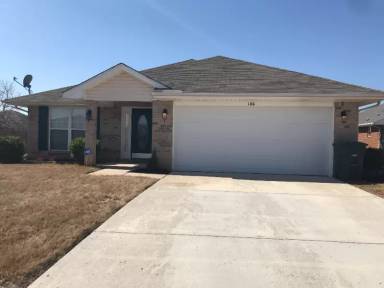 Main picture of 106 Hoven Ct SW