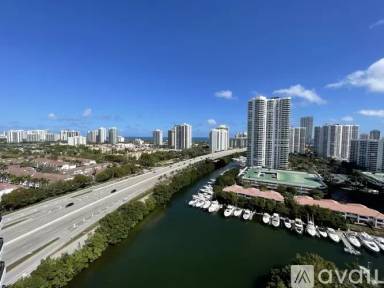 Main picture of Mystic Pointe